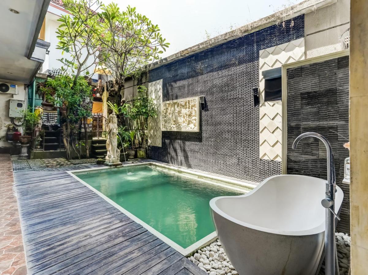 Hotel Antara Sunset Road à Legian Extérieur photo